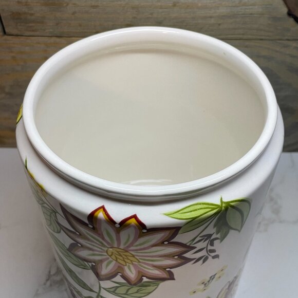 Cookie Jar Storage Container with Wooden Lid in Zinnia Floral Print Dash of That - Picture 3 of 4